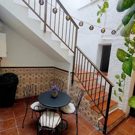 Casa Marbella Tatil Evi *